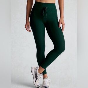 Beyond Yoga Spacedye Dark Spruce Green Heather Drawstring Made in USA Small